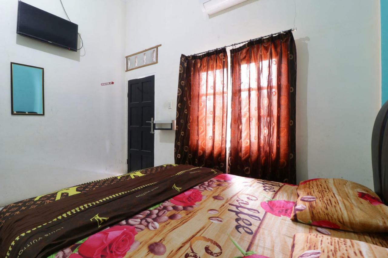 Hotel Graha Soeltan Sunggal Exterior photo